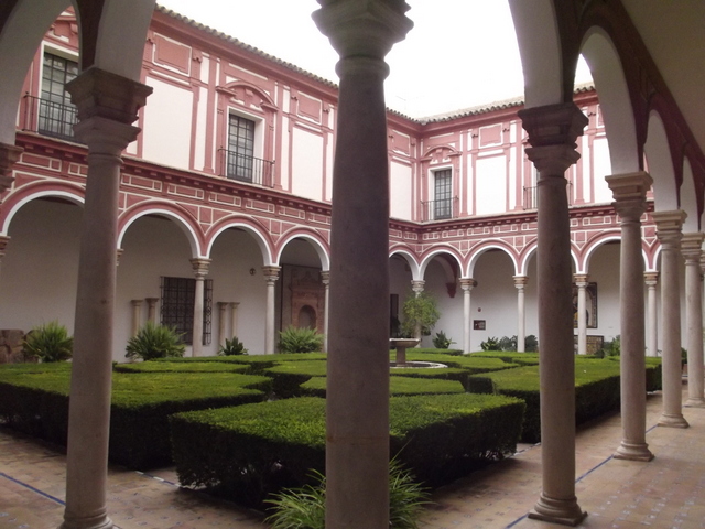 Una de nuestras cosas favoritas para hacer en Sevilla en noviembre, especialmente cuando llueve, es visitar un museo, ¡como el hermoso Museo de Bellas Artes!