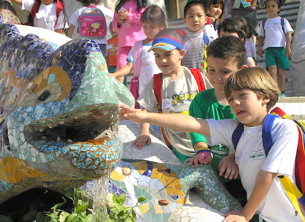 ¡Planifica las mejores vacaciones en familia en Barcelona con nuestra guía!