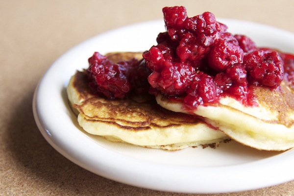 KÖK Tu Cocina tiene algunos de los mejores brunch de Sevilla: ¡un bocado de sus deliciosas tortitas y estarás de acuerdo!