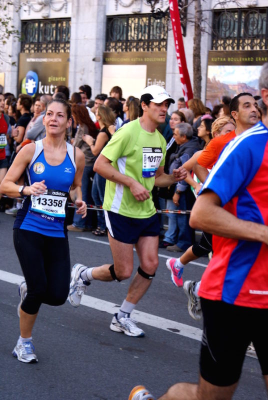 ¡Muévete cuando visites San Sebastián en noviembre! Desde la carrera Behobia hasta el maratón anual, tendrás muchas oportunidades.