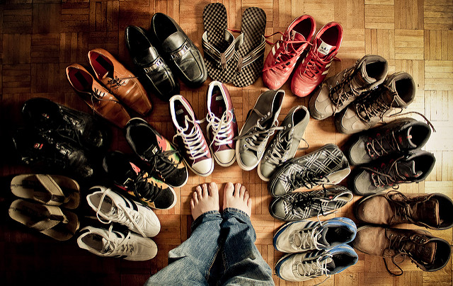 ¡Zapatos cómodos son imprescindibles a la hora de pensar qué llevar en la maleta para el invierno en Sevilla!