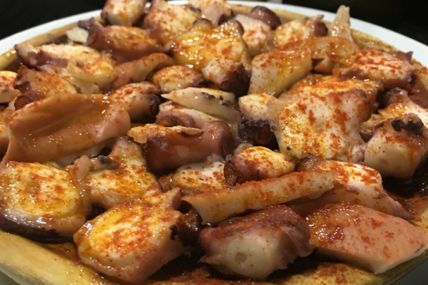 ¡Nos encanta el Bar Celta cuando buscamos dónde comer en Barcelona un domingo!