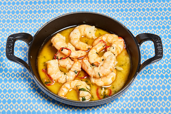 Las gambas al ajillo son uno de los platos de marisco más sencillos de Lisboa pero también son uno de los mejores