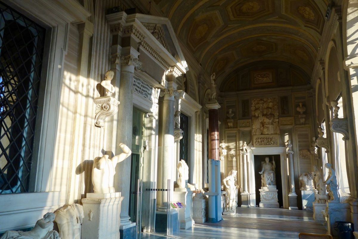 Entrada a la galería Borghese