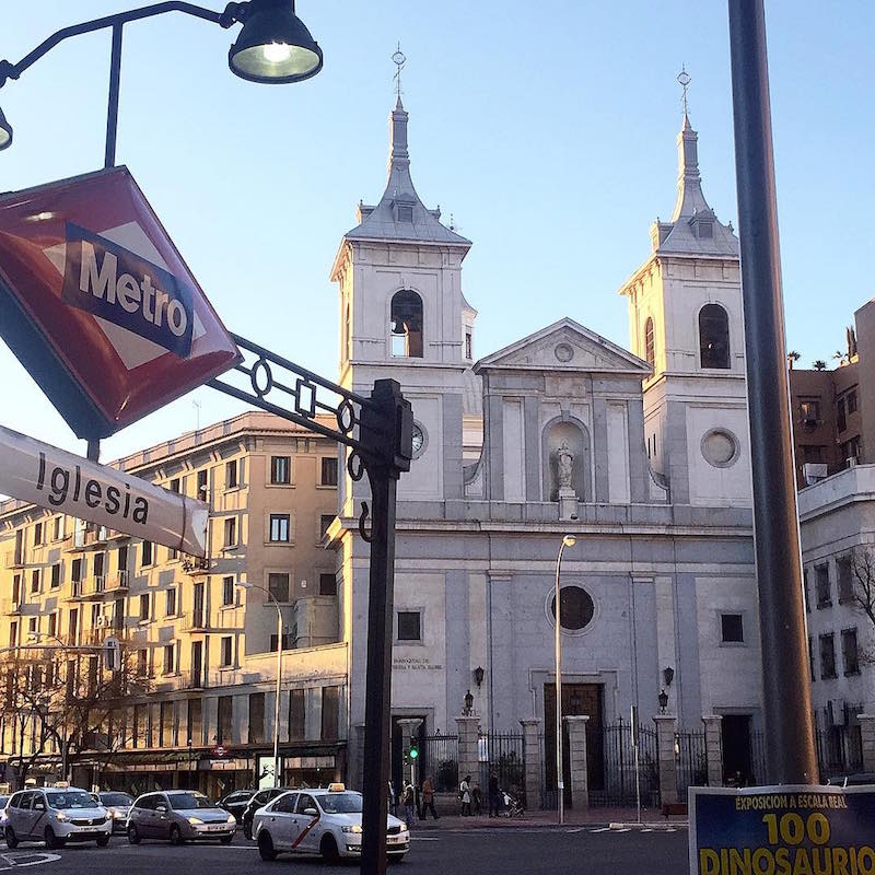 ¿No sabes dónde alojarte en Madrid? Piensa en Chamberí: ¡fuera de los caminos trillados, pero aún así bien conectado con el centro!