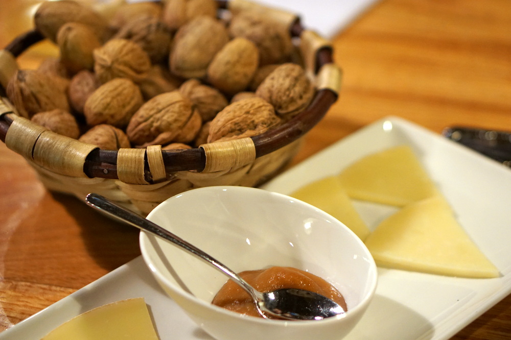 Queso vasco en un tour gastronómico