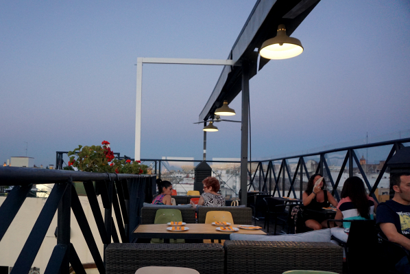Hotel Casa Romana, uno de los mejores rooftop bars de Sevilla