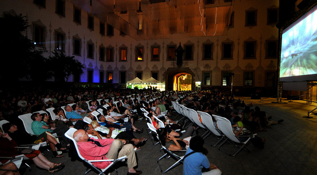 ¡Los cines al aire libre Gandule en Barcelona son una rica experiencia cultural!