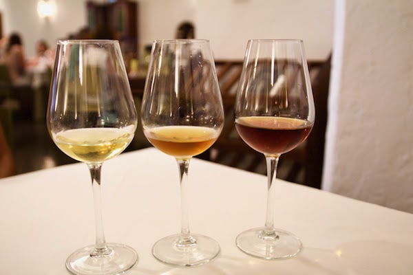 ¡Beba un gran jerez y más en Essencia Ardodenda, una de las mejores tiendas de vinos en San Sebastián!