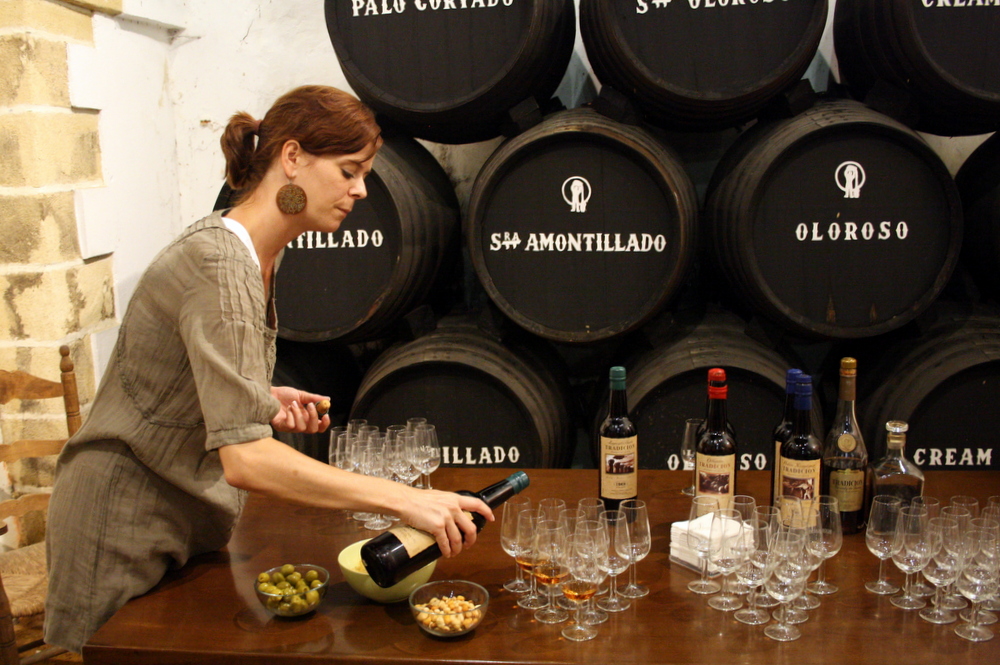 Si te gusta el jerez, ¡Jerez es el lugar para ti! Definitivamente una de las mejores excursiones de un día desde Sevilla.