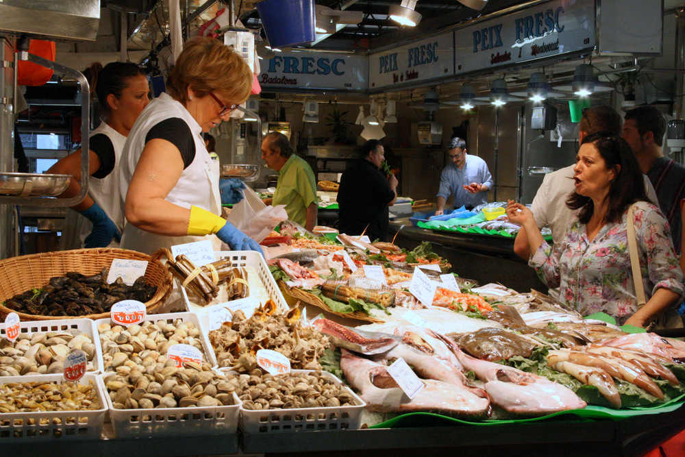 Los países mediterráneos comen mucho pescado, ¡y ni siquiera podemos comenzar a definir todos los beneficios para la salud de eso! 