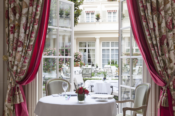 Epicure tiene una de las experiencias gastronómicas más elegantes de París.