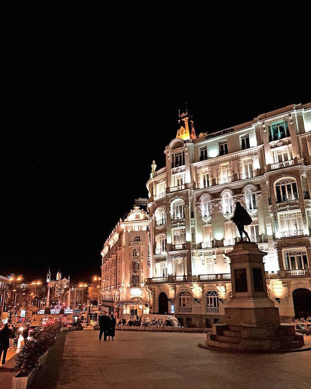 Si no estás seguro de dónde alojarte en Madrid, ¡Huertas es la respuesta!