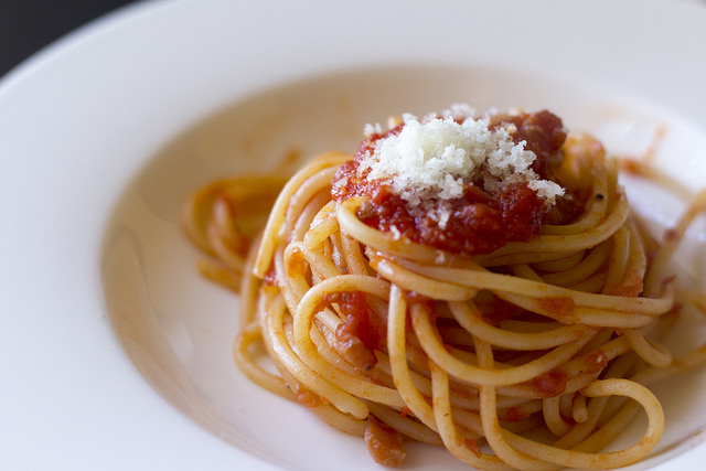 Spaghetti all'amatriciana es uno de los mejores platos de Pasta Chef, uno de los restaurantes más informales y deliciosos de Monti, Roma.