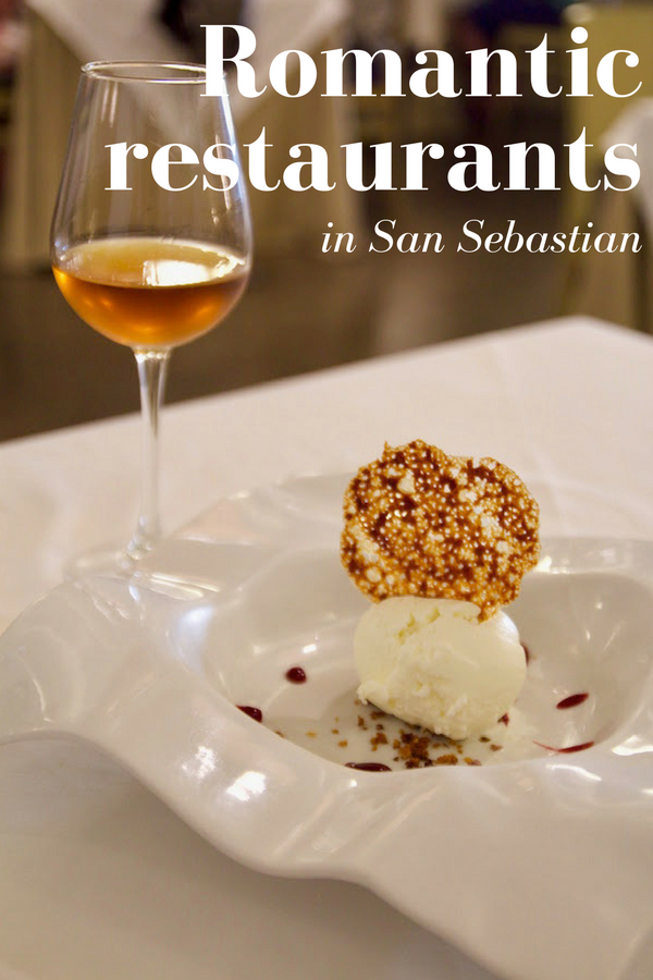 Sea cual sea la ocasión de tu viaje a San Sebastián, ¡estamos seguros de que puedes crear una excusa para una comida en un restaurante romántico! Aniversarios, cumpleaños, martes: la próxima vez que se pregunte dónde comer, eche un vistazo a nuestra guía y sienta cómo vuelan las chispas en cualquiera de estos lugares para disfrutar de la mejor comida de la ciudad. #travelideas #traveller #foodie #foodblog #spain #europe