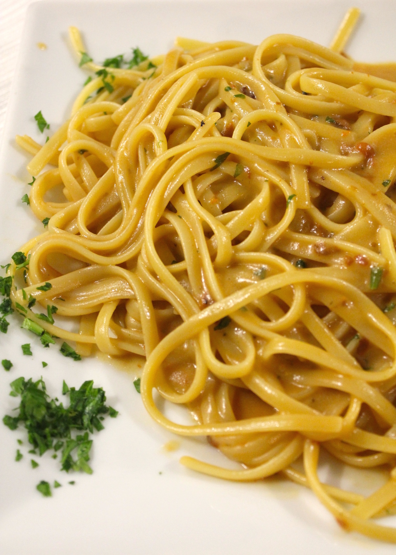 Espaguetis ricci di mare
