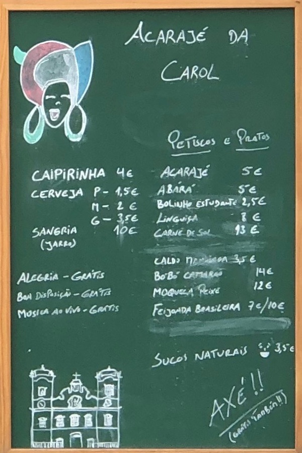 menú en acarajé da carol, uno de los restaurantes brasileños en Lisboa
