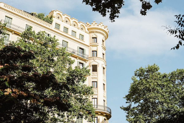 Cuando visite Barcelona en octubre, asegúrese de quedarse para el 48H Open House a fin de mes. ¡Disfruta gratis de algunas de las mayores maravillas arquitectónicas de la ciudad!