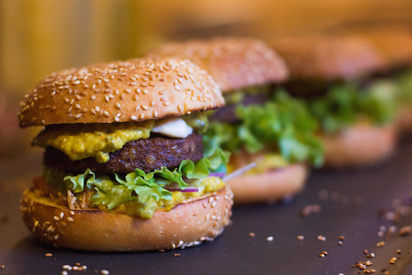 Hank Burger es nuestro restaurante vegano informal favorito en París.