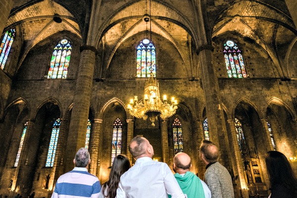 ¡La arquitectura del Barrio Gótico lo convierte en una de nuestras mejores opciones para alojarse en Barcelona!