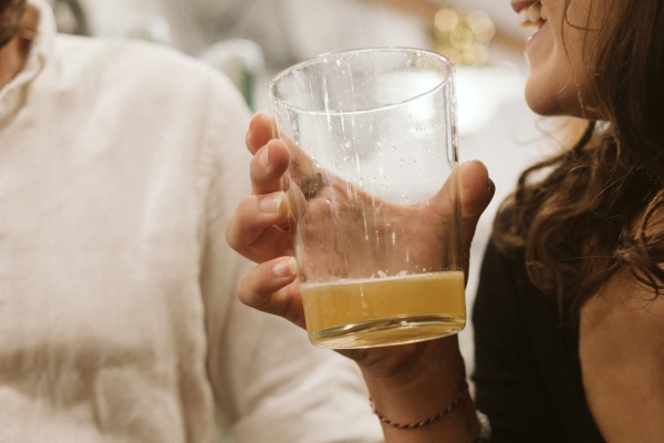 Un vaso de sidra vasca