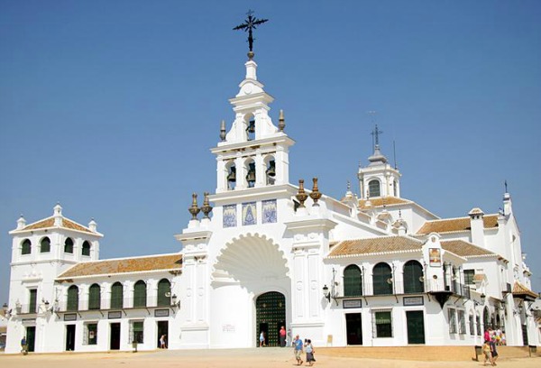 El Rocío, ¡otro de los mejores pueblos para hacer excursiones de un día desde Sevilla!