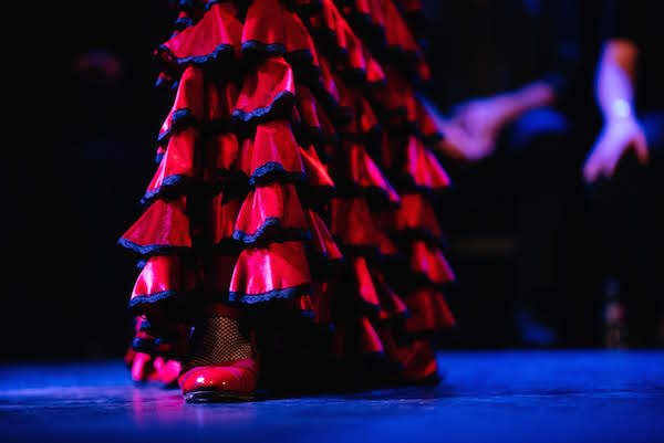 En sus vacaciones familiares en España, ¡asegúrese de asistir a un espectáculo de flamenco en Sevilla!