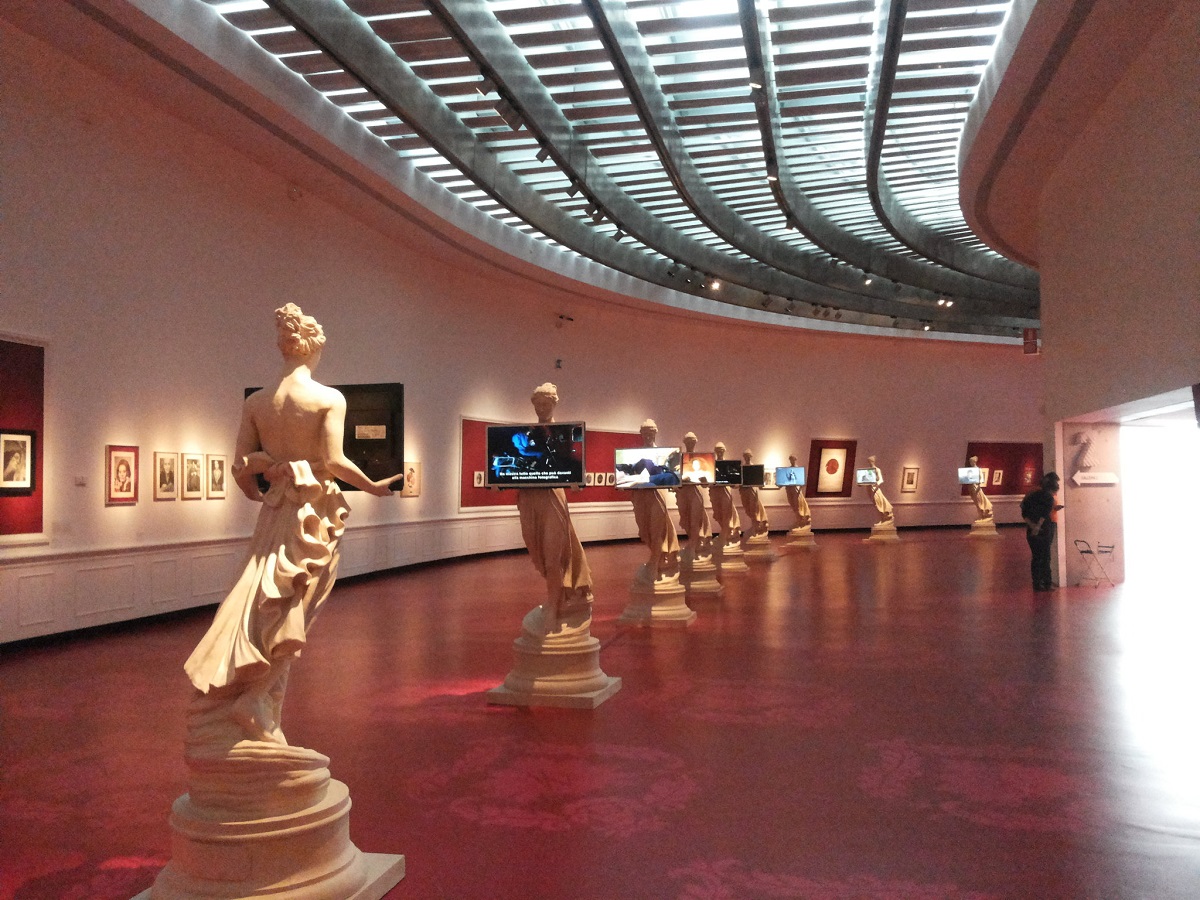 Exposición en el museo de arte MAXXI de Roma