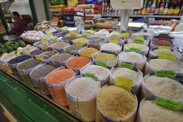 El Nuovo Mercato Esquilino es el mercado de alimentos más diverso de Roma.