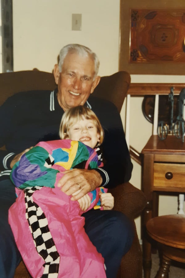 Meredith con su abuelo