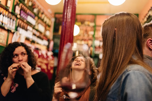 ¡Únase a nosotros para un recorrido gastronómico durante su despedida de soltera en Barcelona!