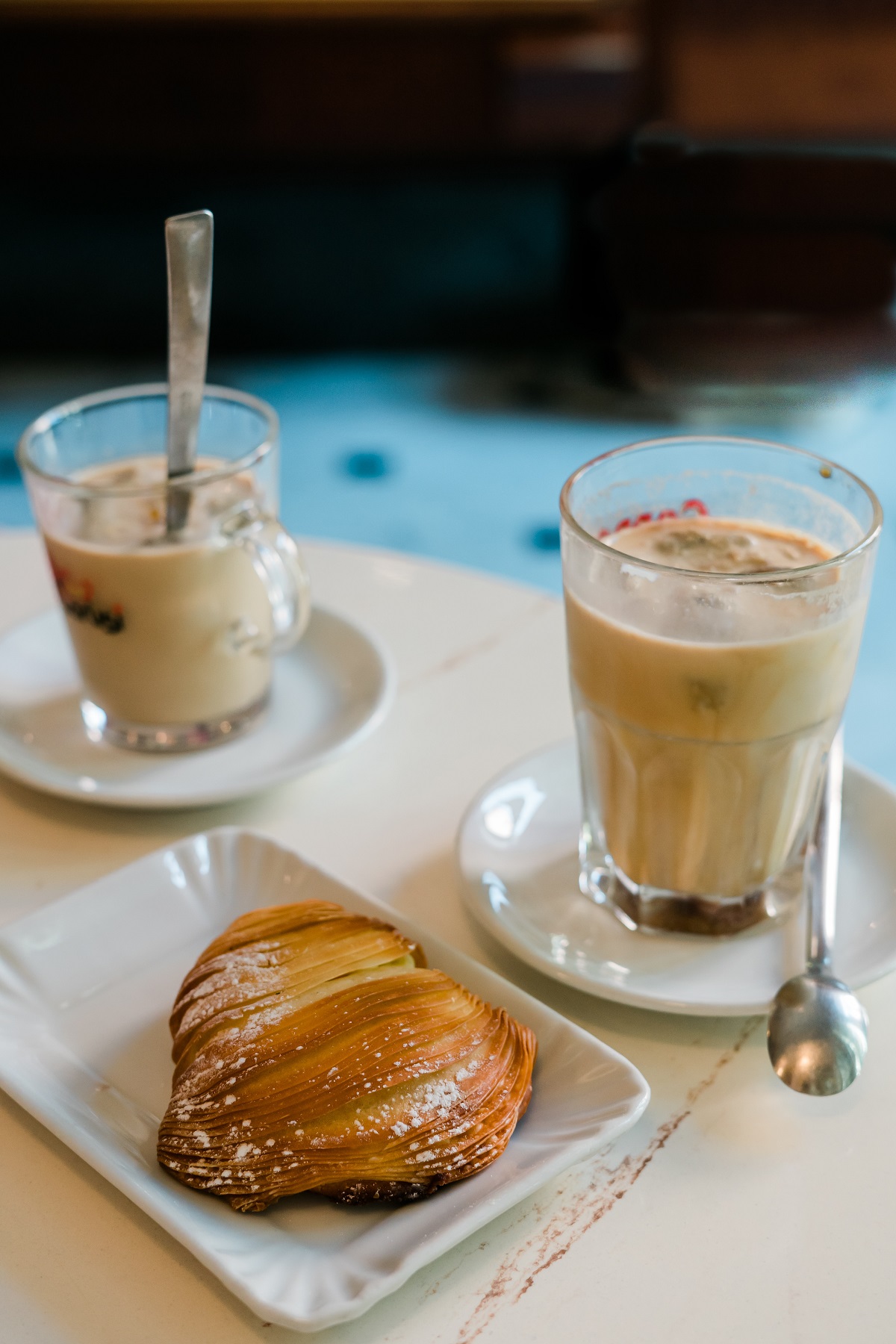 Este pastel en forma de concha es uno de nuestros favoritos, y debes probarlo cuando visites Nápoles.