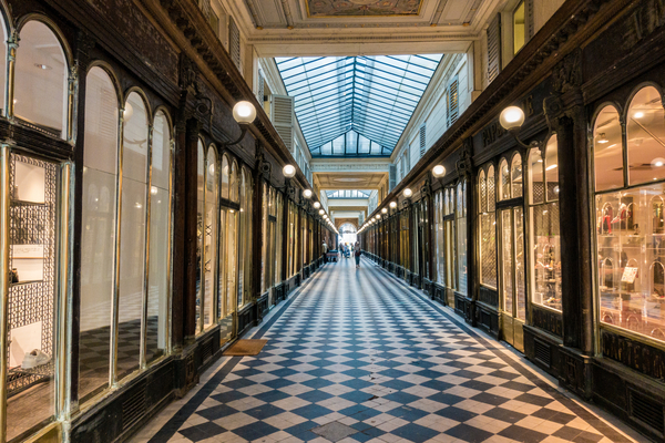 Los pasajes ocultos de París se sienten sofisticados sin esfuerzo.