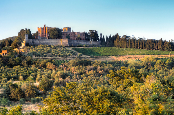 Al navegar por la lista de vinos italianos, ¡preste atención a las regiones!