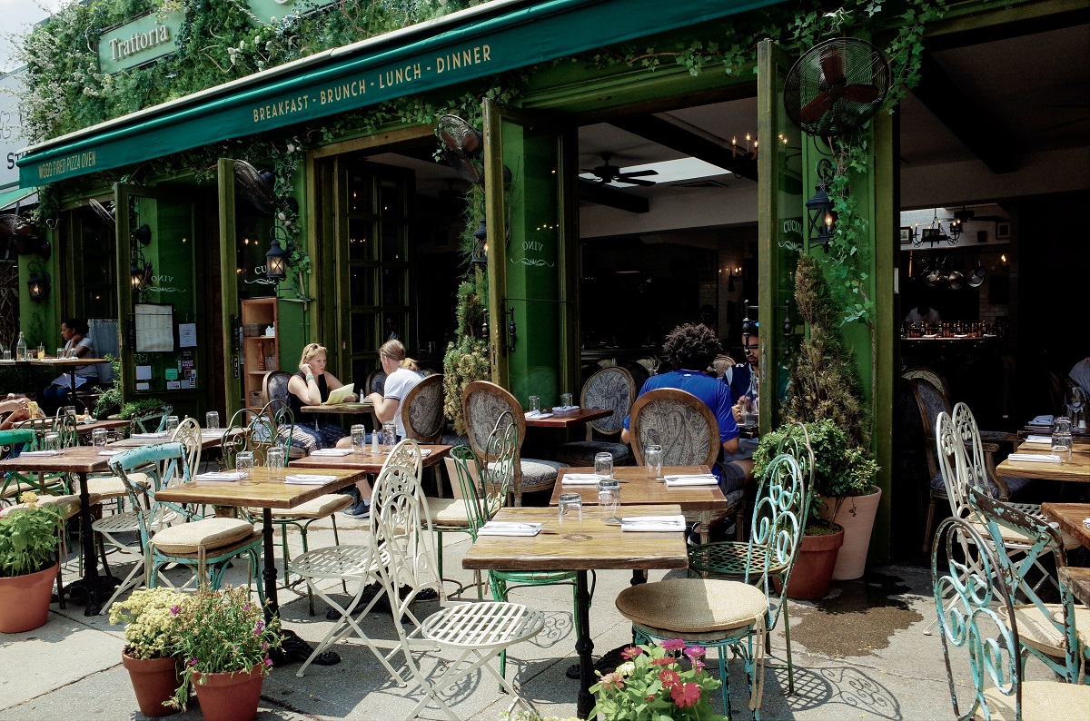 La Gran Manzana tiene muchas opciones para cenar al aire libre
