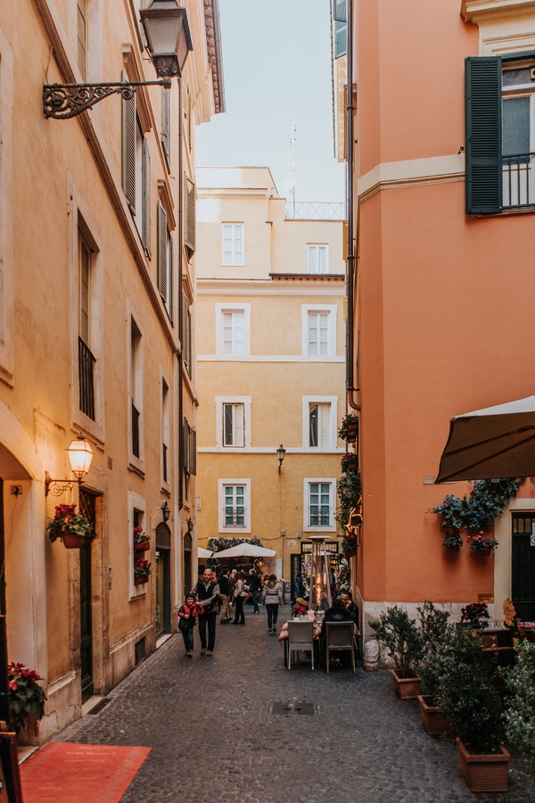 Esta carta de amor local a Roma hará que también te enamores de la capital de Italia.