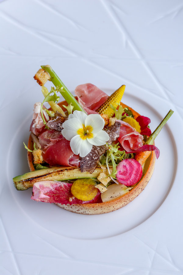 Ensalada de invierno en Eleven, uno de nuestros lugares favoritos para almorzar en Lisboa.