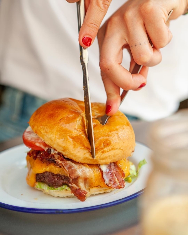 PNY es fácilmente el mejor restaurante de Marais para visitar si se te antoja una hamburguesa.