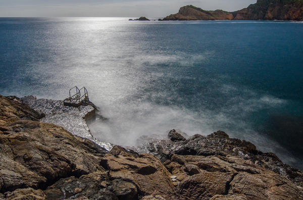 Begur es uno de los pueblos medievales más bonitos de Cataluña, así como algunas de las mejores playas de España.