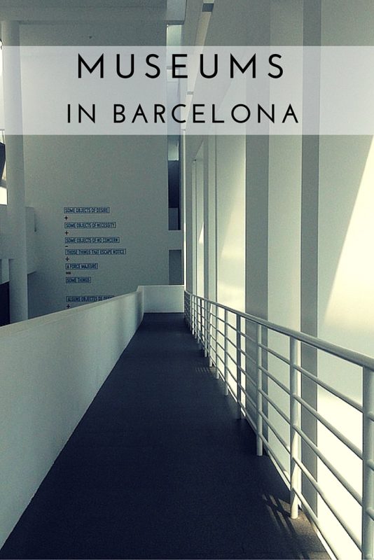 Hay algunos museos geniales en Barcelona, ​​¡a veces puede ser difícil elegir cuando tienes poco tiempo! ¡Lee nuestra guía de los mejores museos de Barcelona para ayudarte a recorrerlos!