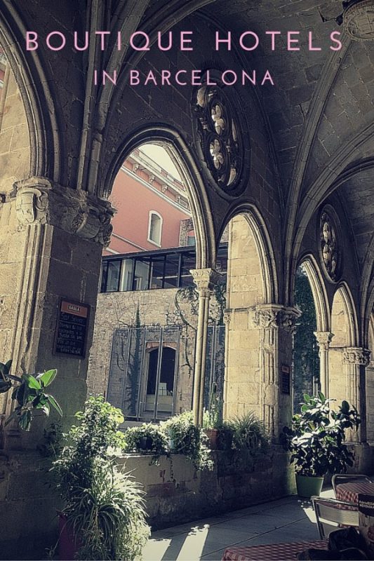 ¡Qué mejor manera de disfrutar de una excelente estadía en la ciudad que en un hotel boutique bellamente diseñado! Desde espectaculares bares en azoteas hasta relajantes spas, ¡aquí están algunos de los mejores hoteles en Barcelona!