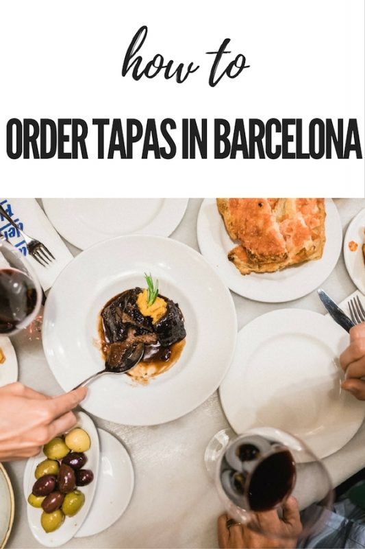 Si te estás preguntando cómo pedir tapas en Barcelona, ​​no busques más allá de esta gran guía, ¡así estarás comiendo y bebiendo como un profesional en muy poco tiempo! ¡Ensalada!