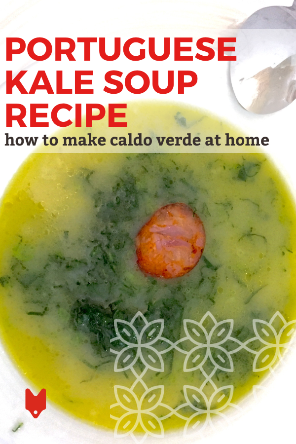 Receta de sopa de col rizada portuguesa (caldo verde).