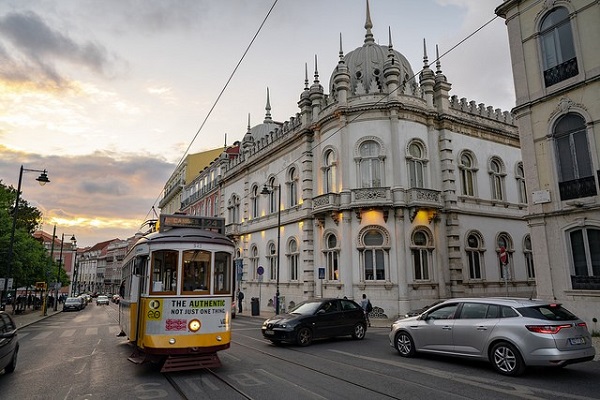 Embaixada es uno de los mejores lugares para ir de compras en Lisboa.