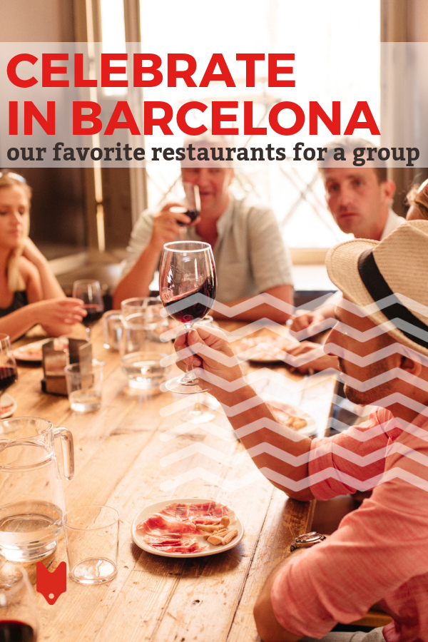 ¡Una de nuestras cosas favoritas para hacer en Barcelona es celebrar! Con tanta comida excelente, desde tapas hasta paella y todo lo demás, la escena gastronómica en la capital catalana seguramente complacerá incluso a la multitud más dura. ¡Aquí está nuestra selección de los mejores restaurantes para grupos en Barcelona! #España #Barcelona #visitbarcelona #vino #tapas #delicioso
