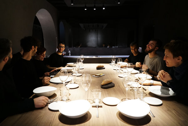 Retrobottega es uno de nuestros restaurantes favoritos que abre la víspera de Año Nuevo en Roma.