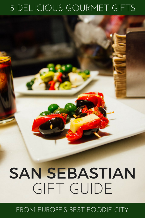 ¿Crees que las compras navideñas son estresantes? ¡No más! Nuestra guía de regalos de San Sebastián te ayudará a llevar a casa el sabor del País Vasco este invierno.