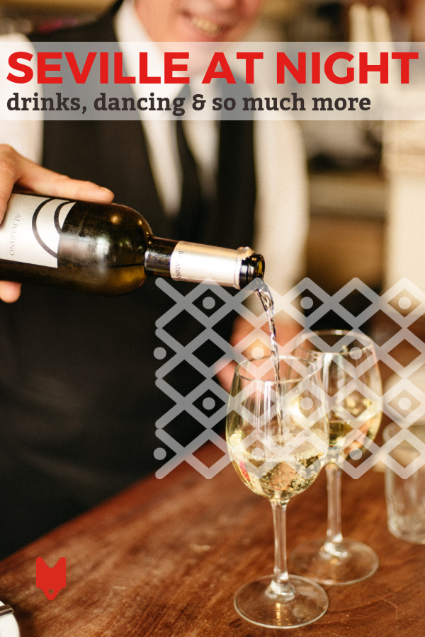 Desde tapas hasta bebidas y una vida nocturna inigualable, no faltan cosas divertidas y emocionantes para hacer en Sevilla por la noche. ¡Aquí le mostramos cómo aprovechar al máximo la capital andaluza después del atardecer! #Sevilla #España #lifestyle #flamenco #tapas #drinks #travelgoals