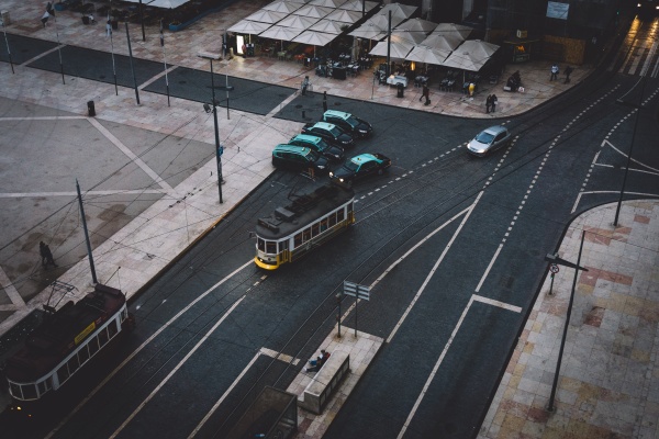 Un viaje en el tranvía 28 puede ayudarlo a explorar Lisboa en 24 horas.