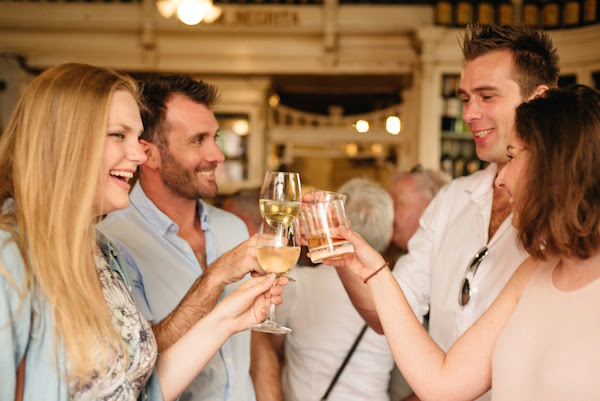 Algunos de los mejores restaurantes abiertos hasta tarde en Barcelona se encuentran entre los mejores restaurantes de la ciudad, ¡y punto!